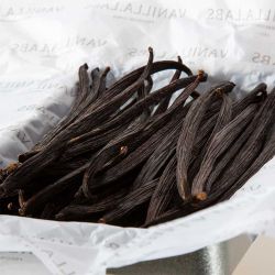 Vanilla Labs Precision-Cured Vanilla Pods (17cm Min.)